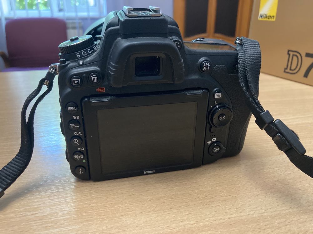 Продам камеру Nikon D750 об. Nikkor Lens AF-Nikkor 24-70mm f/2.8E EDVR