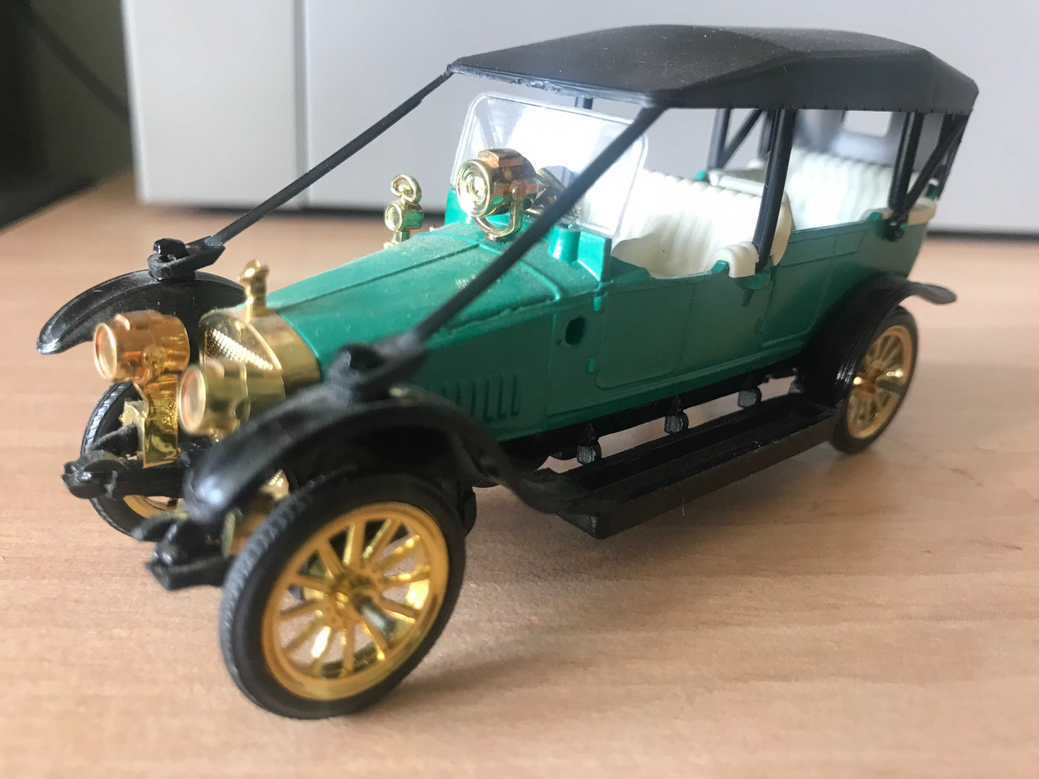 Модель машинка РУССО-БАЛТ 1:43 коллекционная ТУ1986