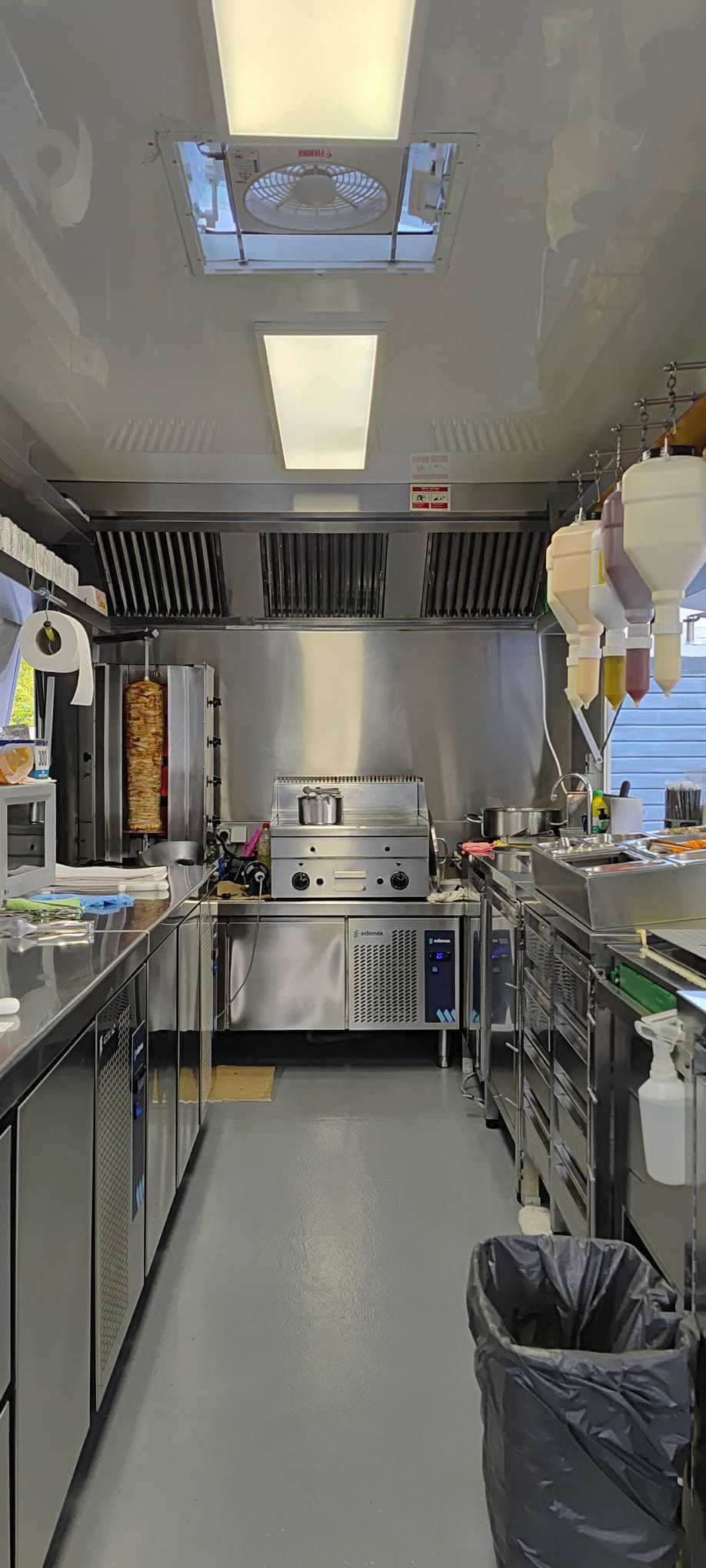 Roulote Auto-Bar