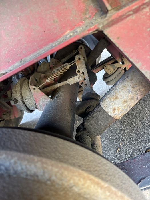 Розбока півприцепа штора. Осі саф. 2007р