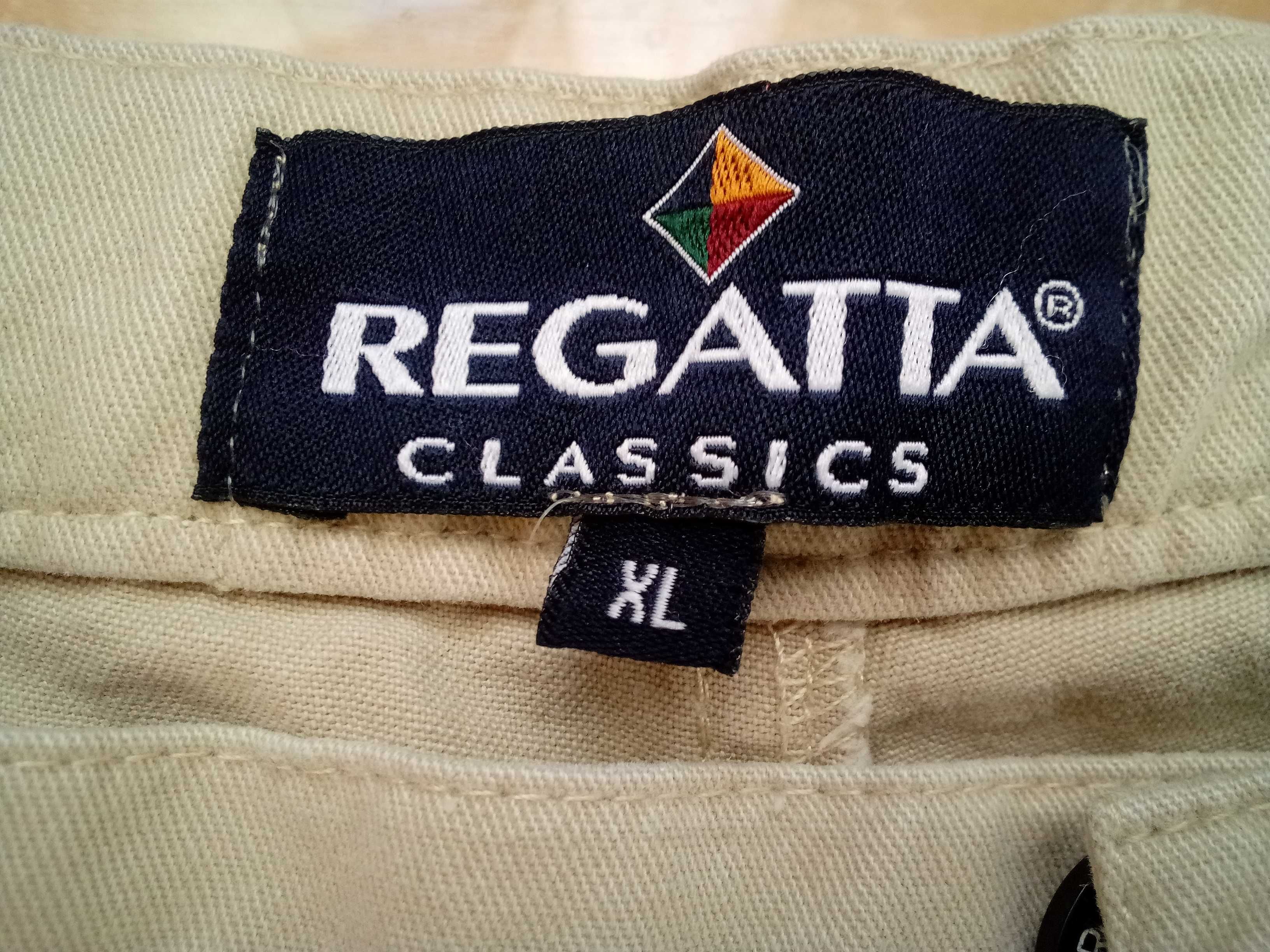 Spodnie krótkie, szorty, beż, Regatta, bawełna, klasyczny krój, r. XL