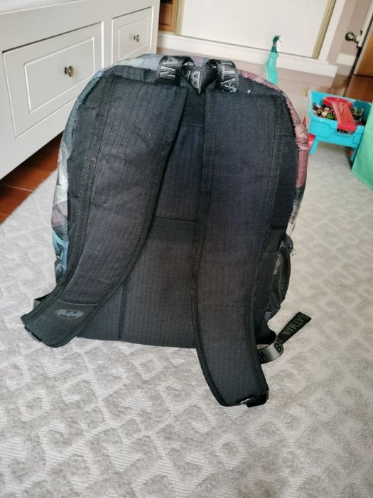 Mochila e porta-lápis Batman