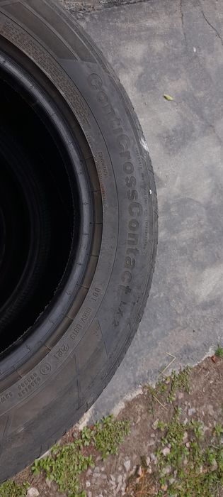 Continental ContiCrossContact LX2