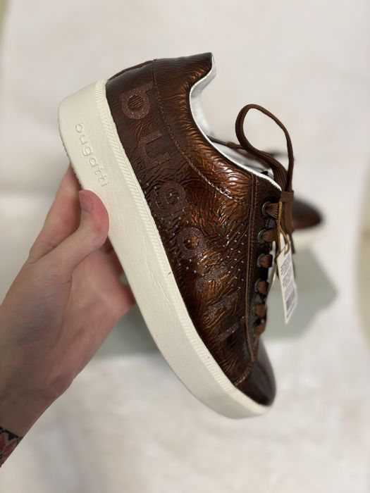 Шкіряні кеди від Bugatti