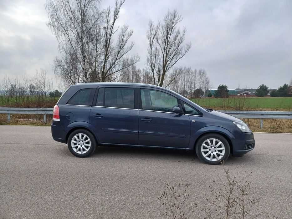 Opel Zafira* 2007* 100 % bezwypadkowy * 1.9 CDTI* Navi * 7 - osobowy*