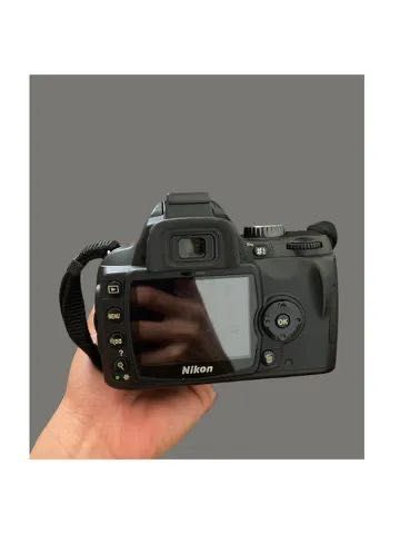 Nikon D5000 com lente 18-55 Nikkor