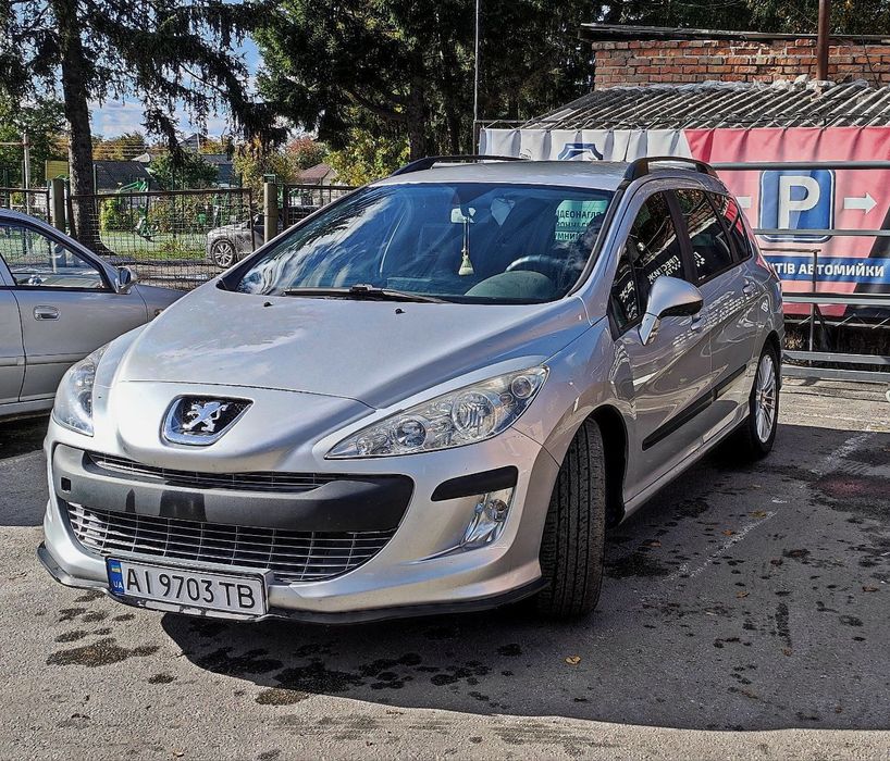 Продам Peugeot 308 SW.