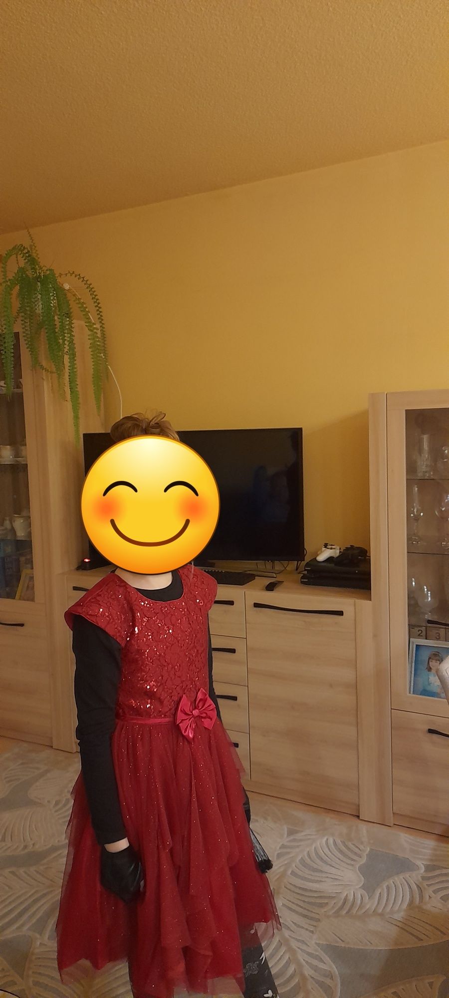 Elegancka sukienka dla dziewczynki 11-12 lat
