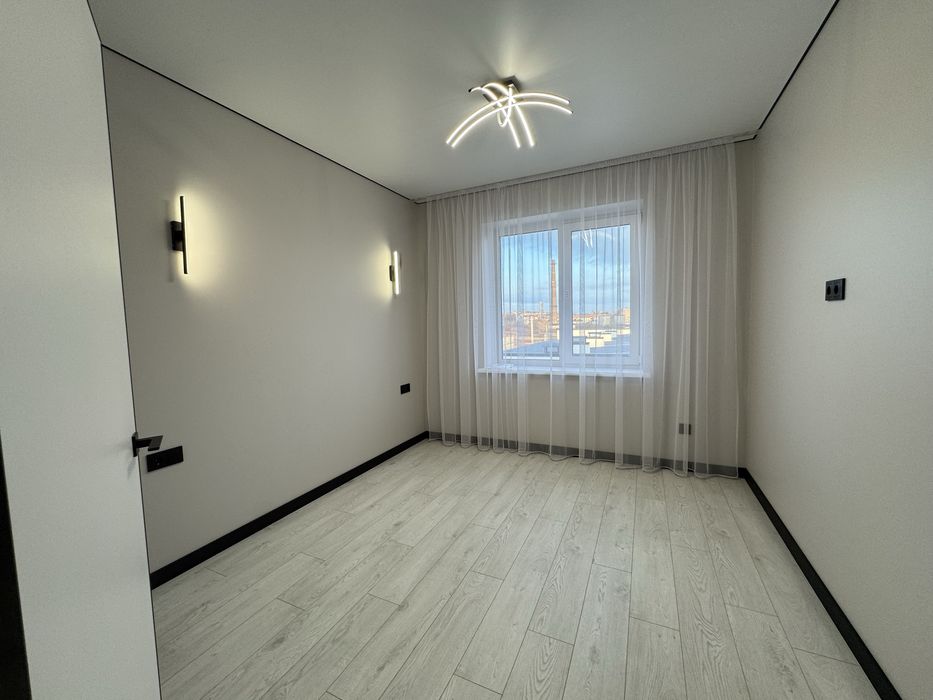 Продам котедж в місті з ремонтом та газовим опаленням!