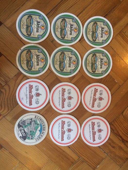 12 Bases para copos antigas