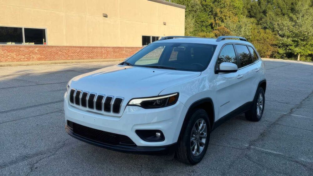 Jeep Cherokee Latitude Plus      2019