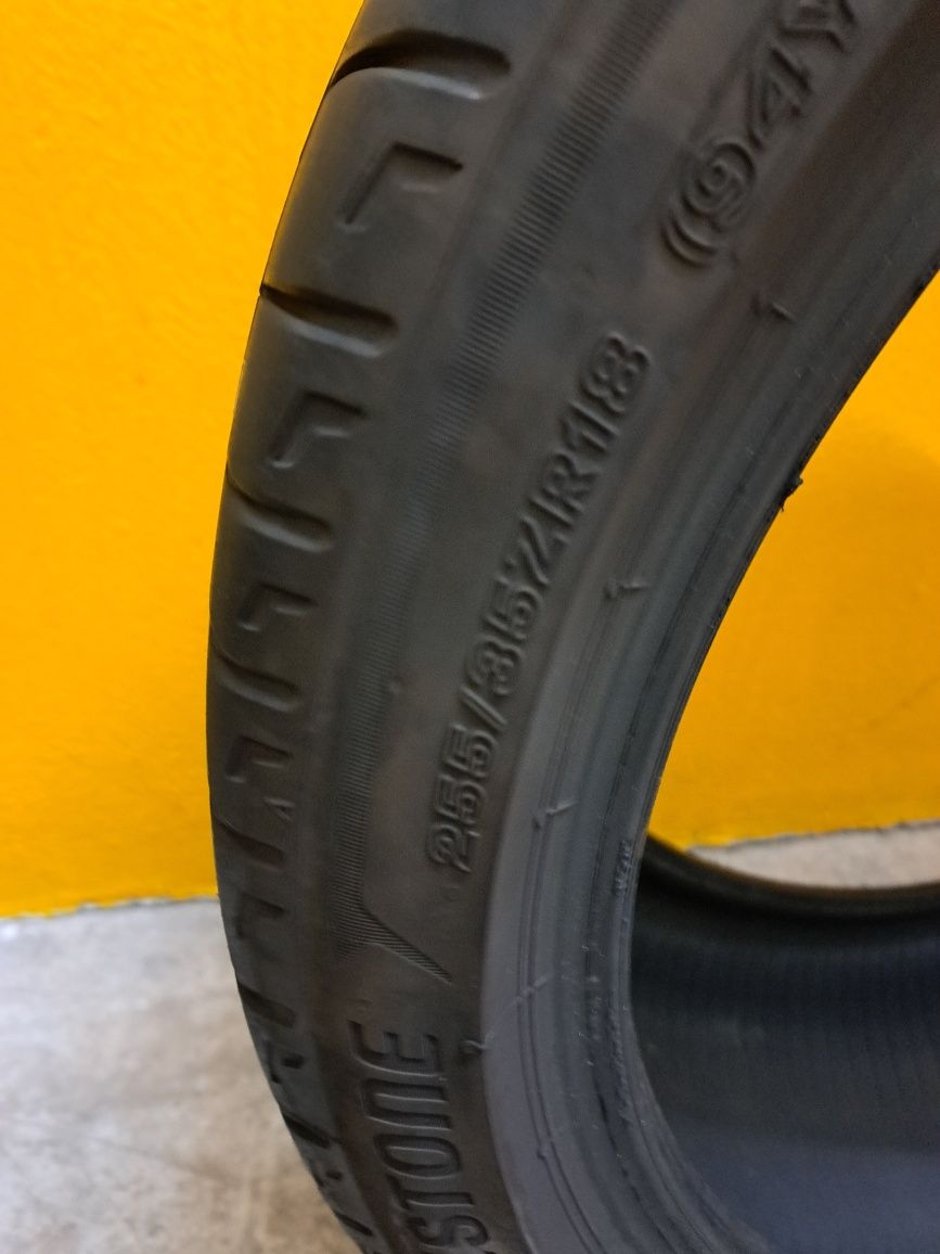 Pneus Bridgestone potenza R18