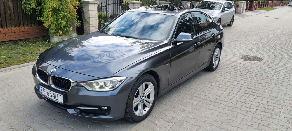 BMW Seria 3 1.6 ,,Sport '' Automatik/Navi/Xenon !!!