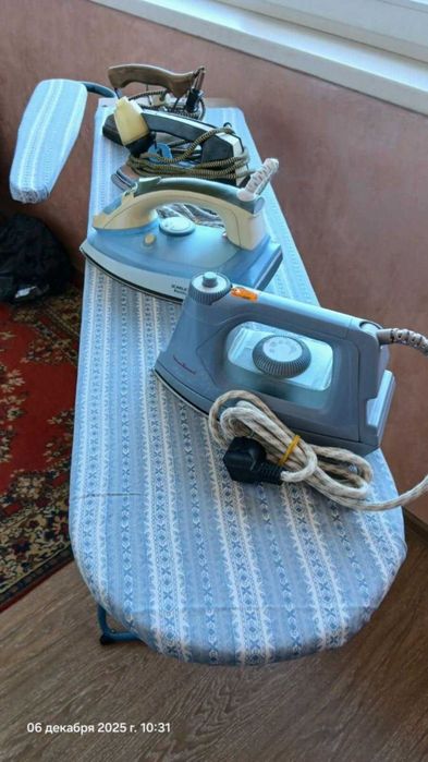 Гладильная доска, утюг