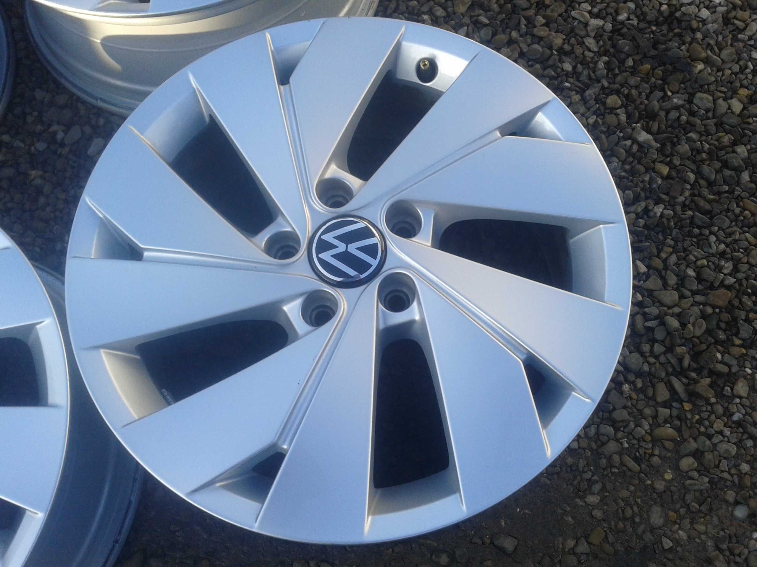 oryginalne felgi r17 passat troc t-roc tiguan sharan 5x112 taigo 6,5j