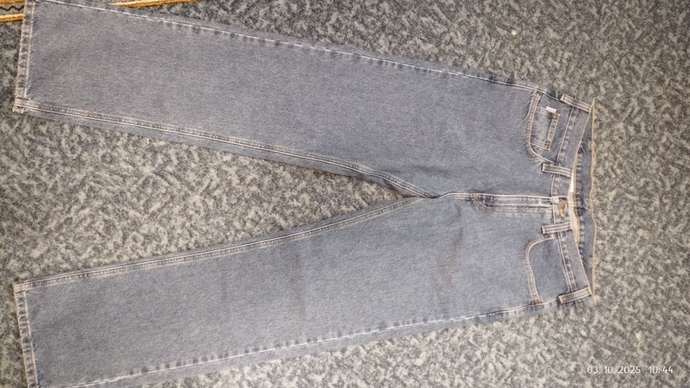 Продам джинсы кархарт