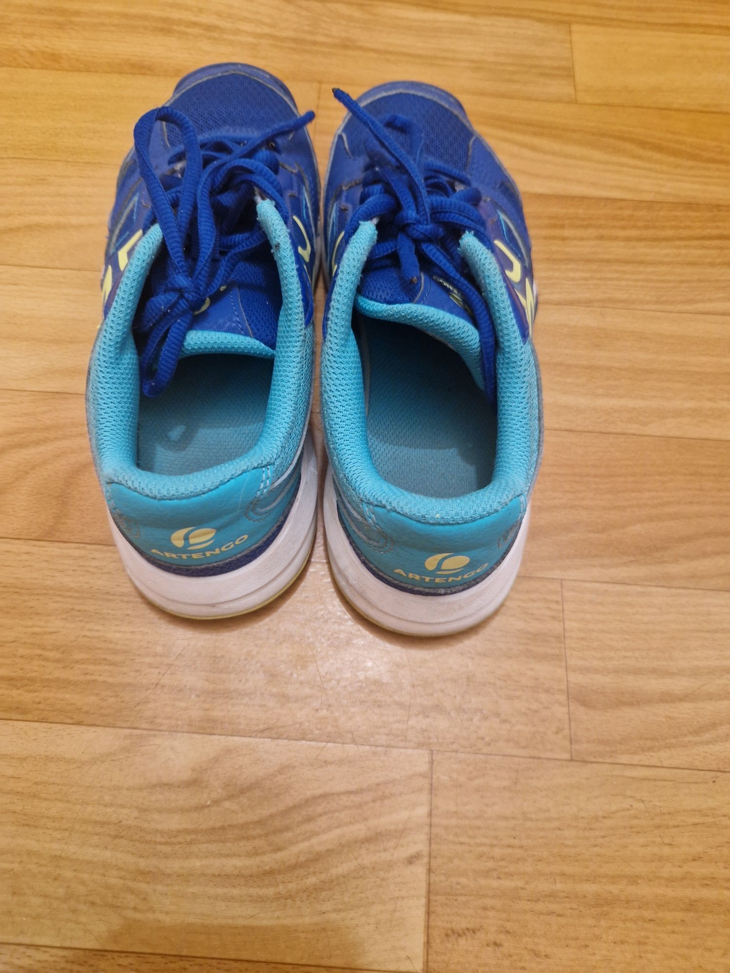 Кросівки Artengo від Decathlon 36