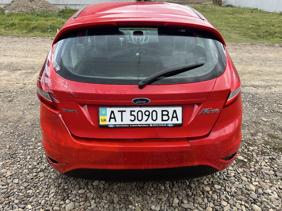 продам ford fiesta mk7 2010р. 1.25 бензин