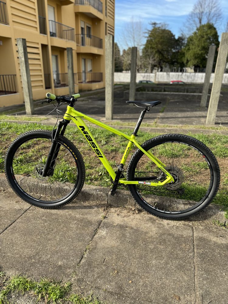 Bicicleta de Montanha Massi Fura