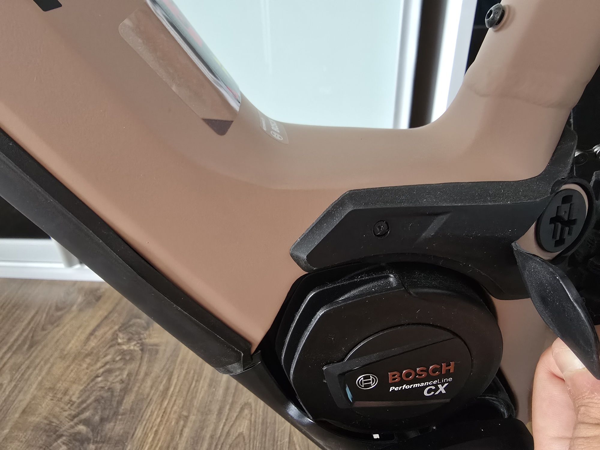Rower elektryczny Cube Reaction Hybrid Pro 625 W r.Xxl
