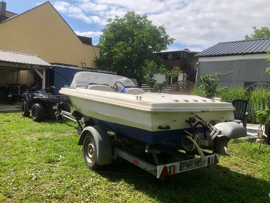 Motorówka Malibu z napędem strugowodnym