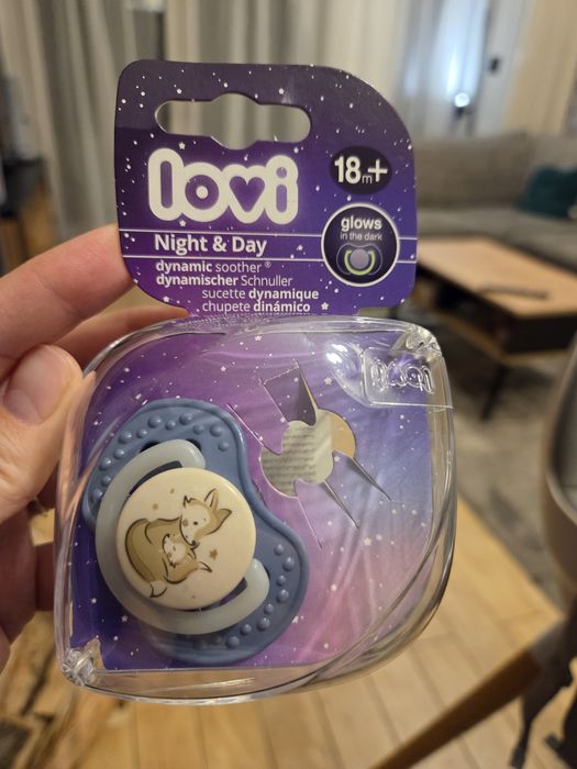 Nowy smoczek lovi 18m +