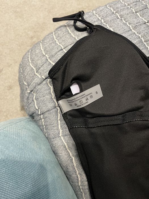 Купальник абсолютно новий, суцільний, М