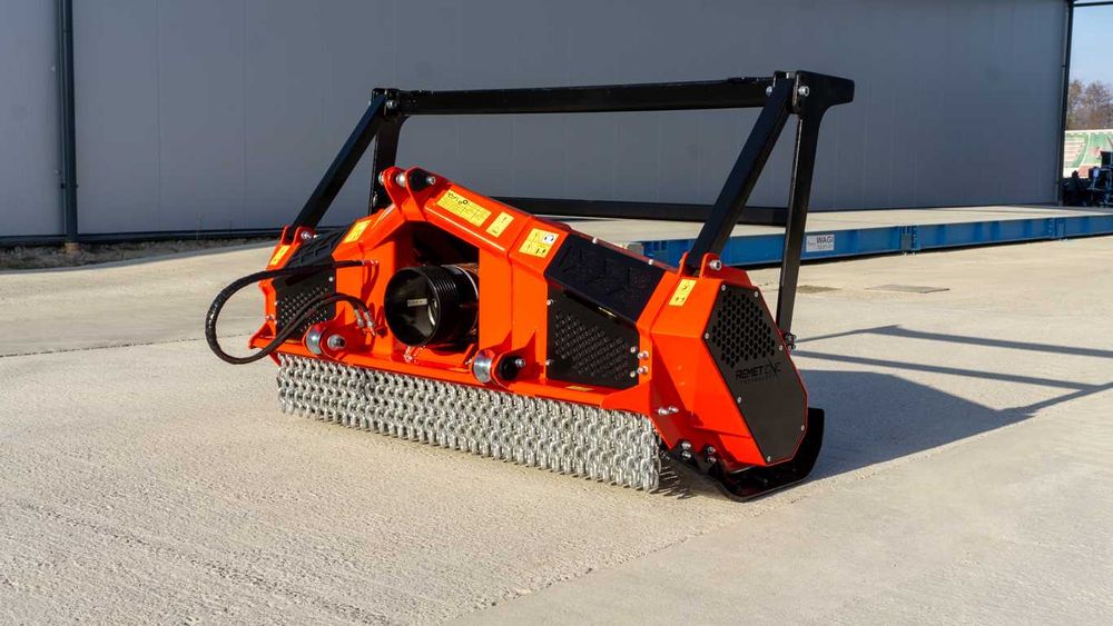 Mulczer leśny, frezarka krusząca F3-150 REMET CNC TECHNOLOGY