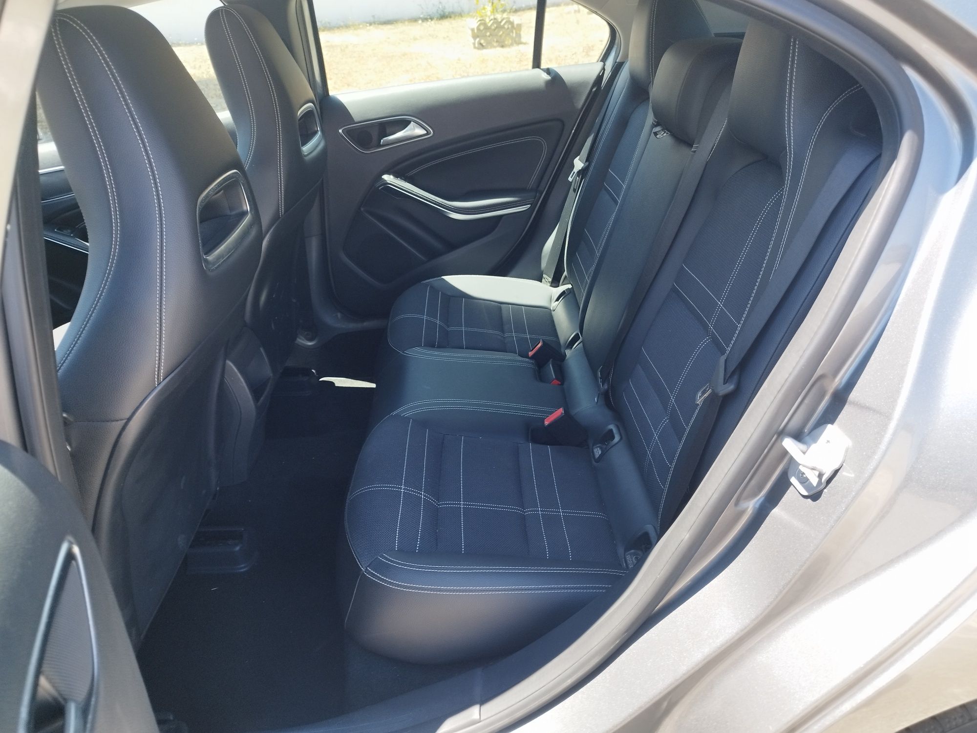 Mercedes A180cdi Urban, 131 mil klm Nacional