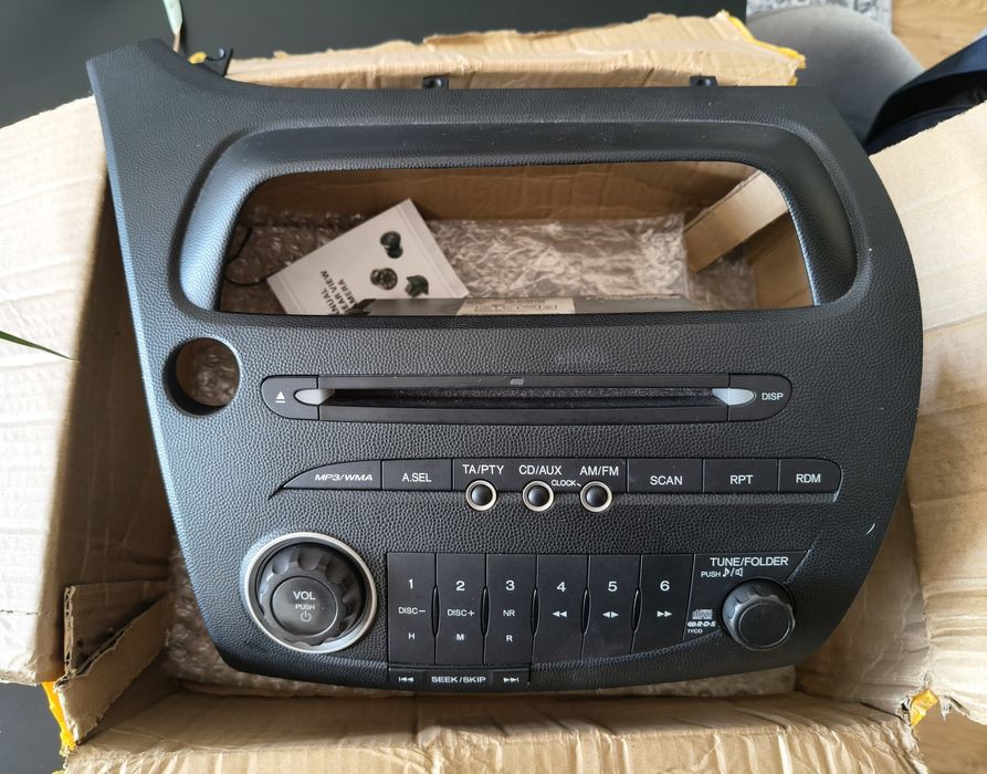 Radio Honda Civic VIII Hatchback (FN,FK)