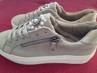 Sprzedam buty sportowe