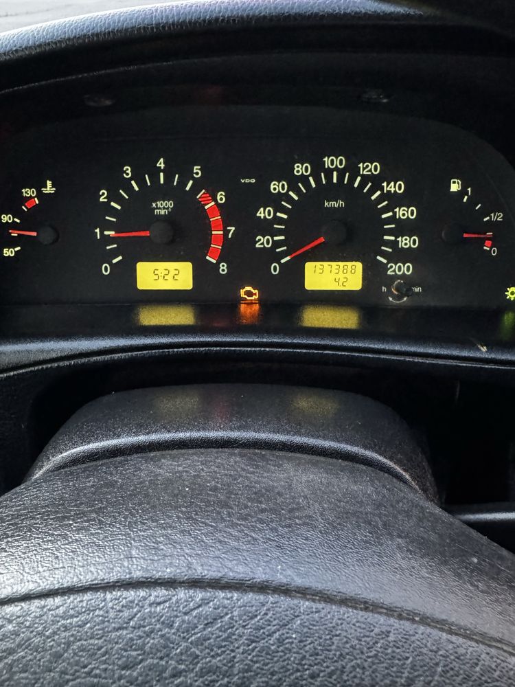 Продаю Шевроле Ніву 2008р 1.7 інжектор 4*4 ціна 3200$
