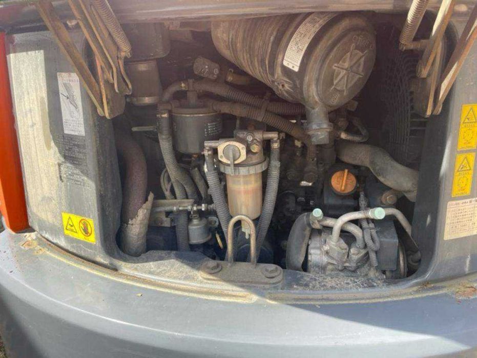 Экскаватор гусеничный Hiitachi ZX40UR-3