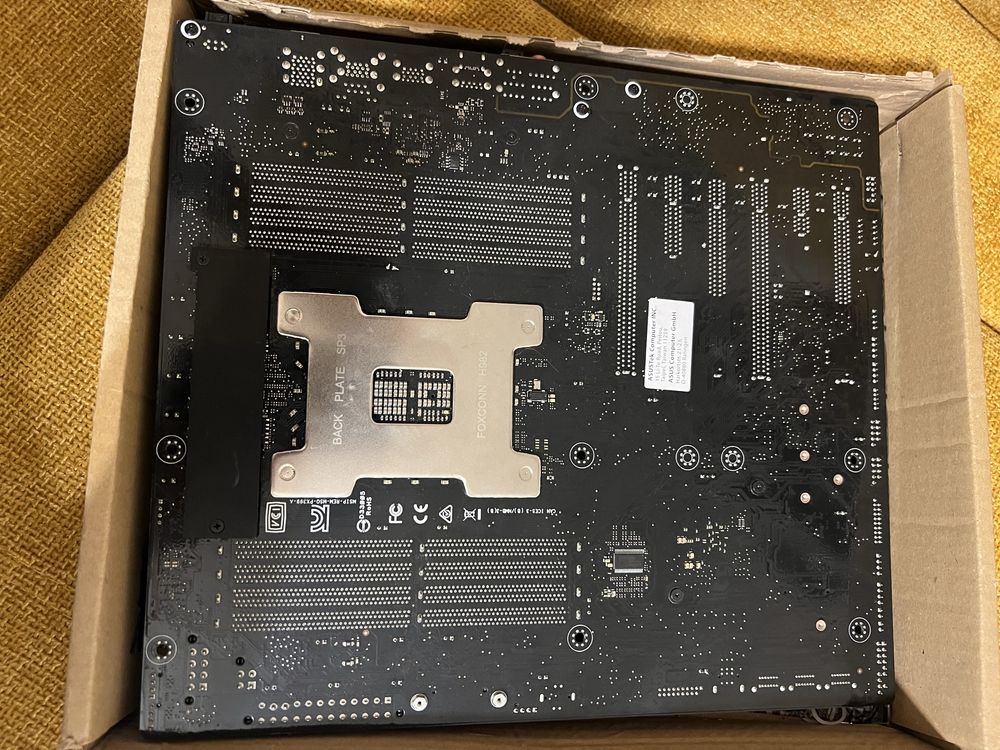 Дві Asus Prine X399A TR4 Threadripper під пемонт