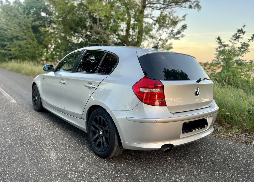 BMW seria 1 118d 2.0 143km poliftowe koniec roku 2007r 5 drzwi zadbany