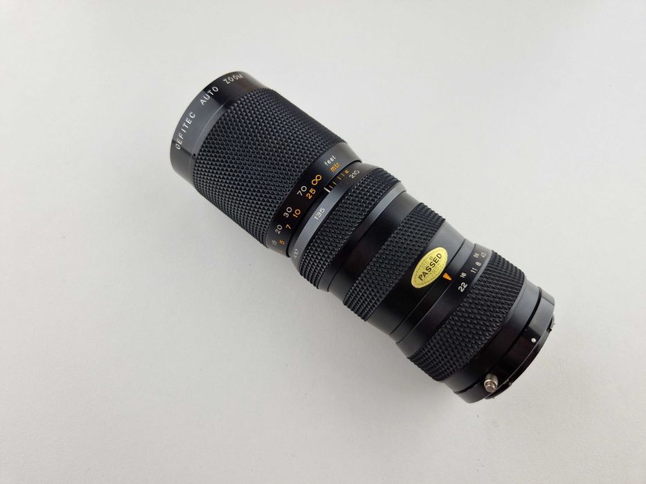 WYPRZEDAŻ Obiektyw Gefitec 85-210mm 1:4.5 Auto Zoom - jak nowy!