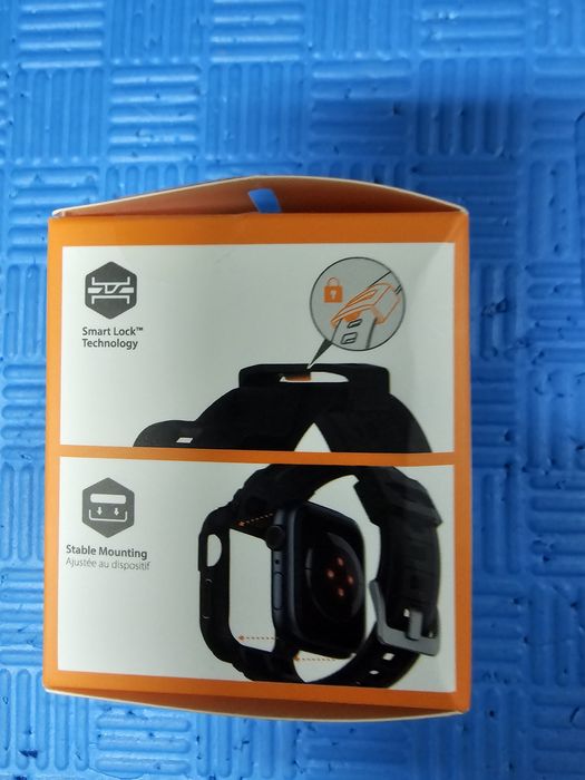 Capa Spigen Tough Armor Pro para Apple Watch 7 / 8 / 9 (45 mm)