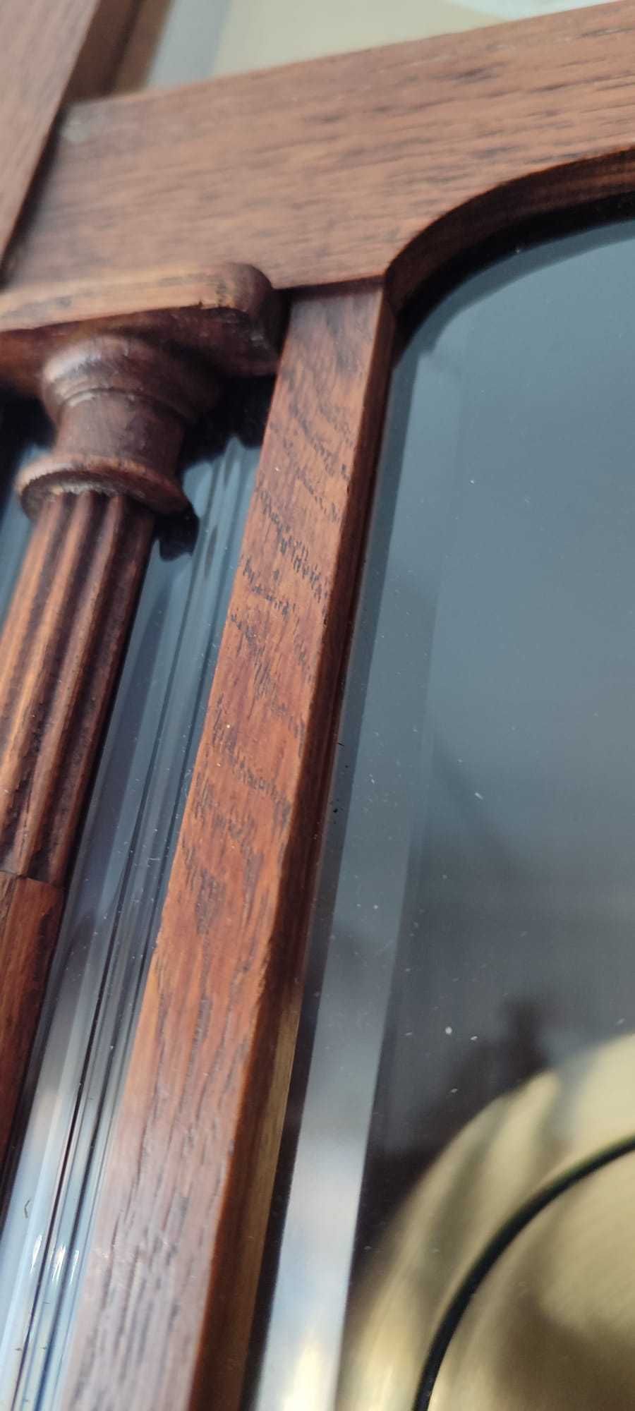 398 Zegar wiszący mechaniczny HAU - antyk