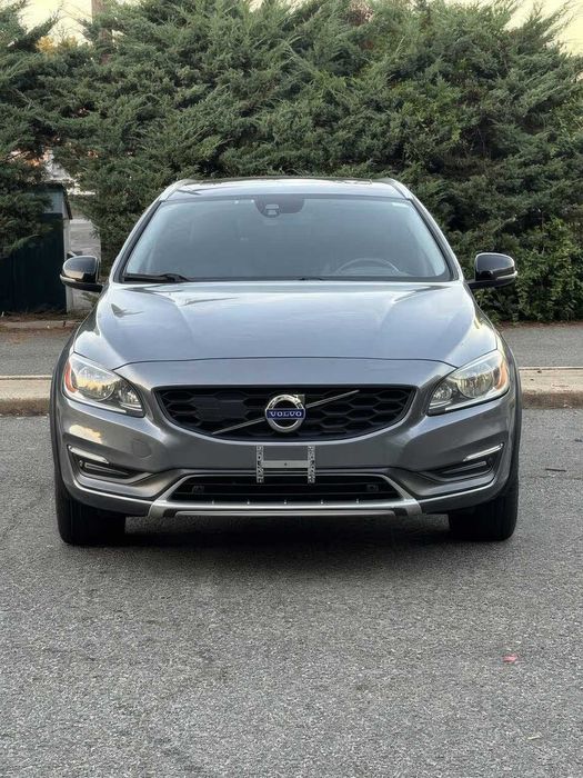Volvo V60 Cross Country      2016