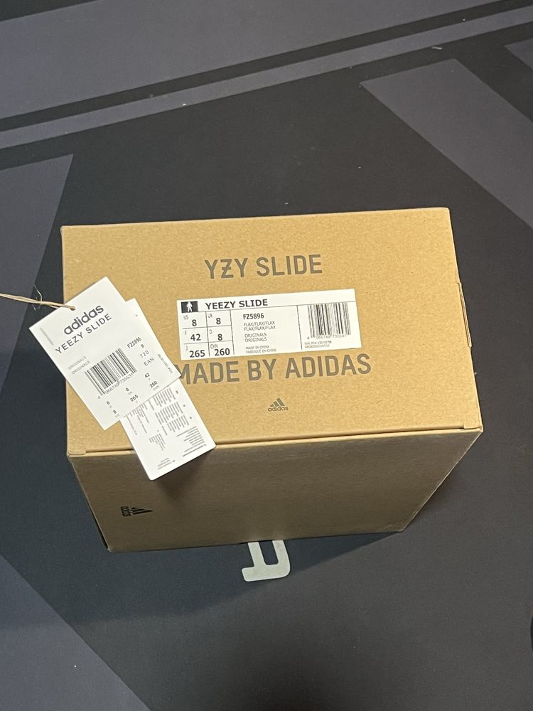 adidas Yeezy Slide - Flax