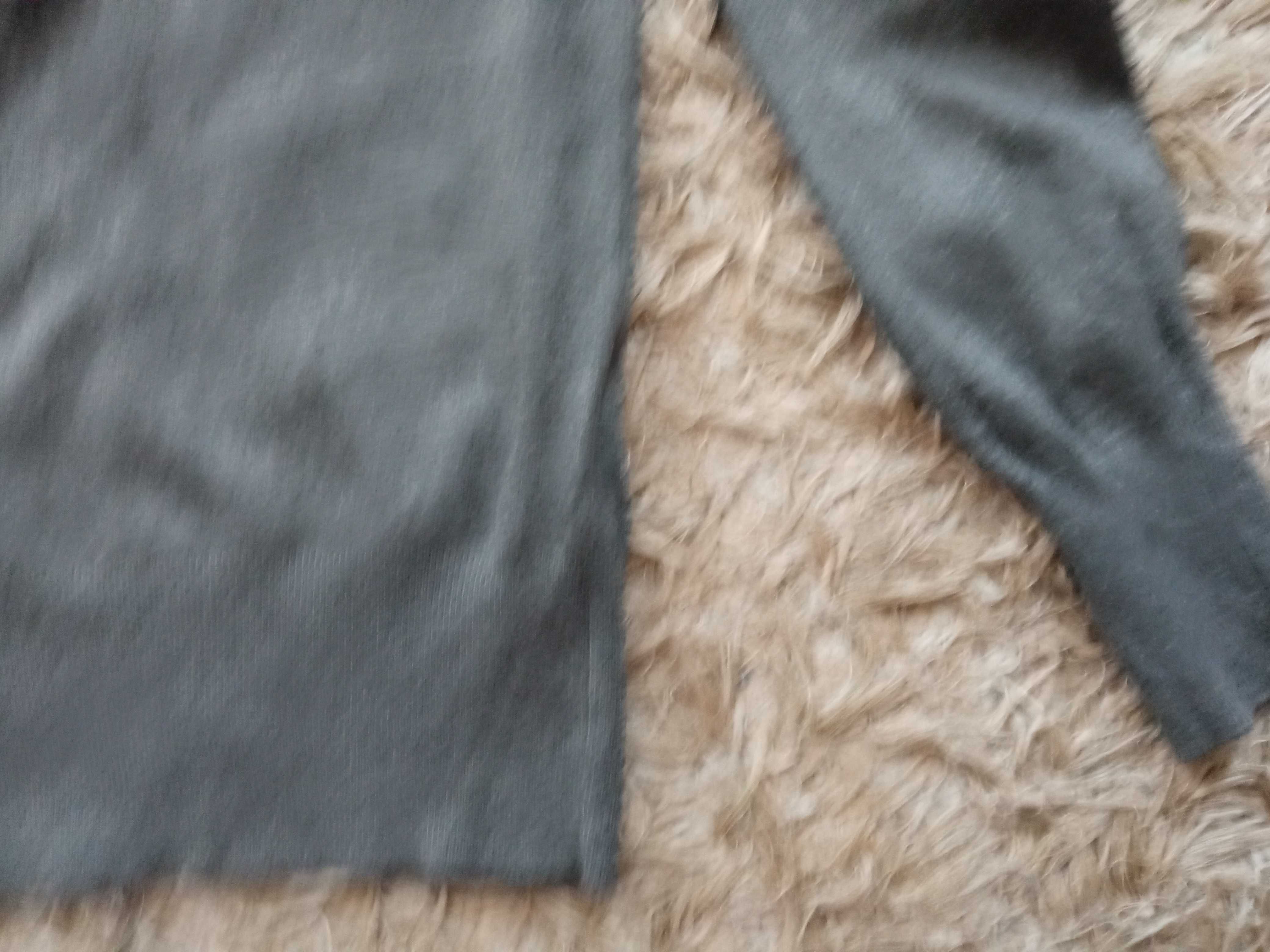 Sprzedam damski sweter GUESS