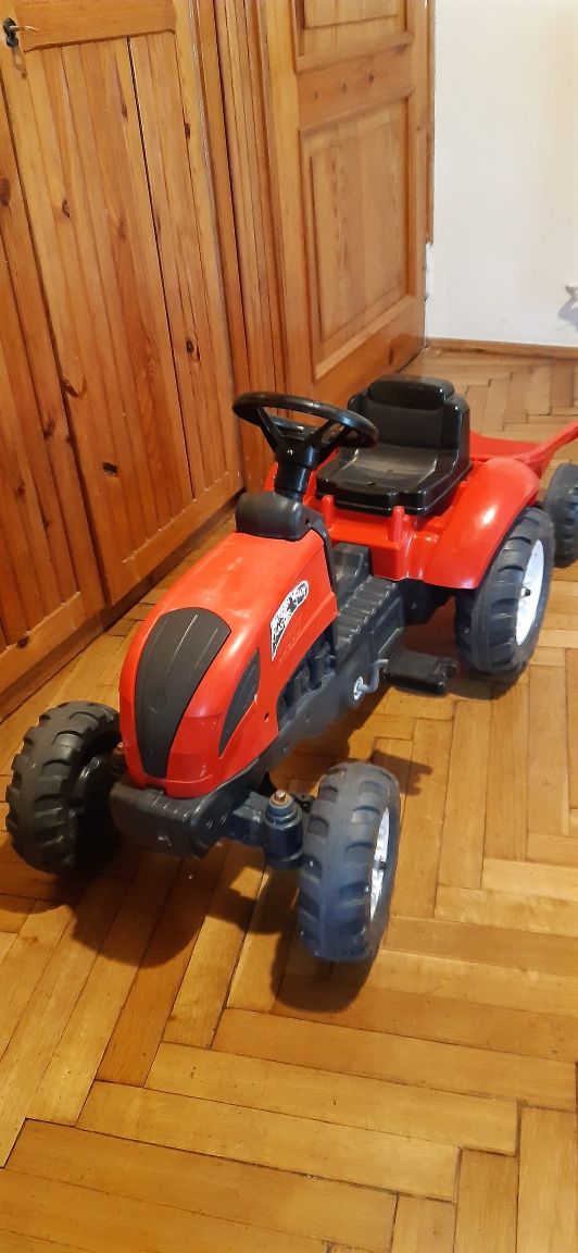Traktorek z przyczepką Made in France