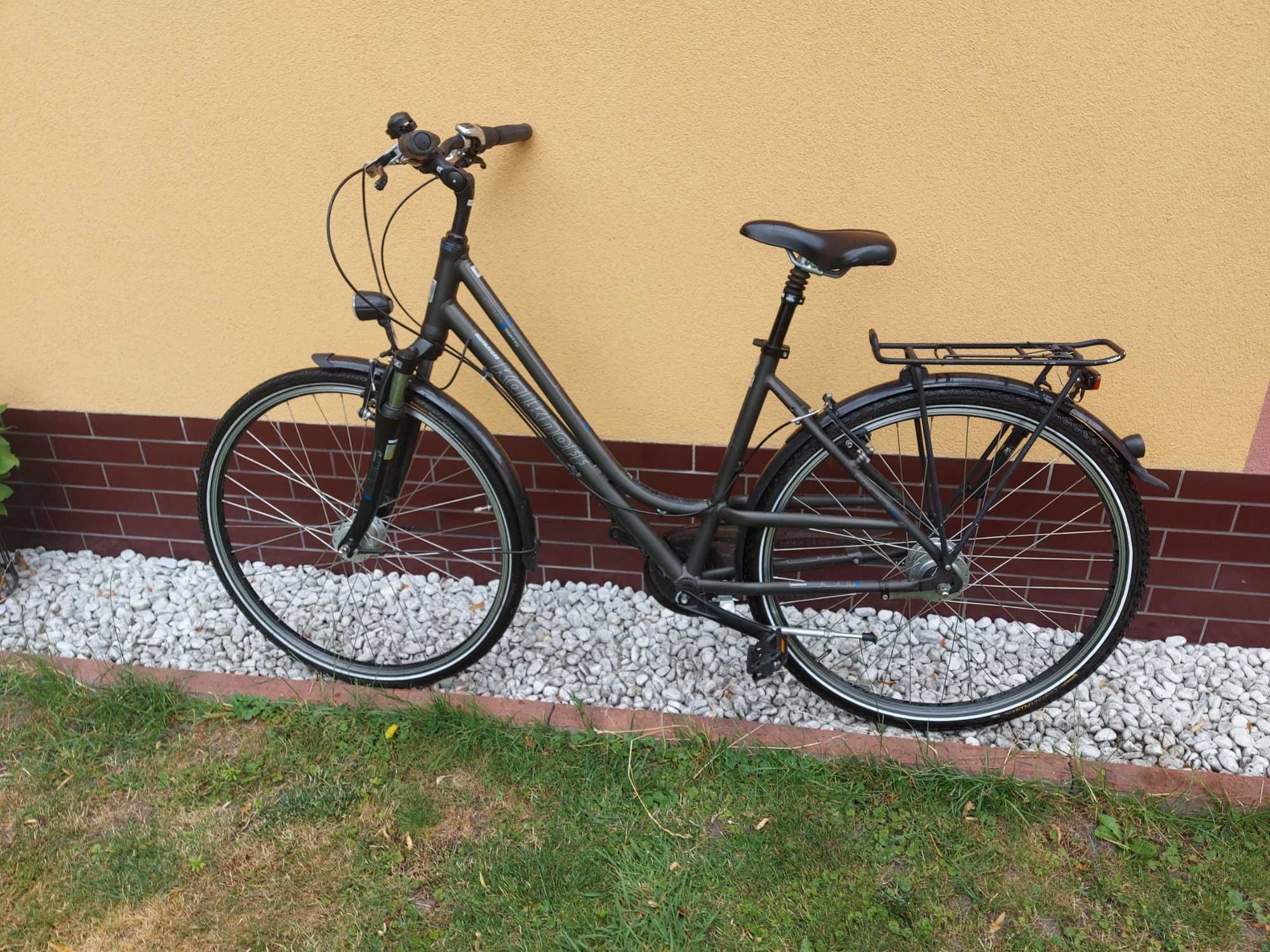 aluminiowy rower damski Kalkhoff Agattu Nexus 8 amortyzator dynamo