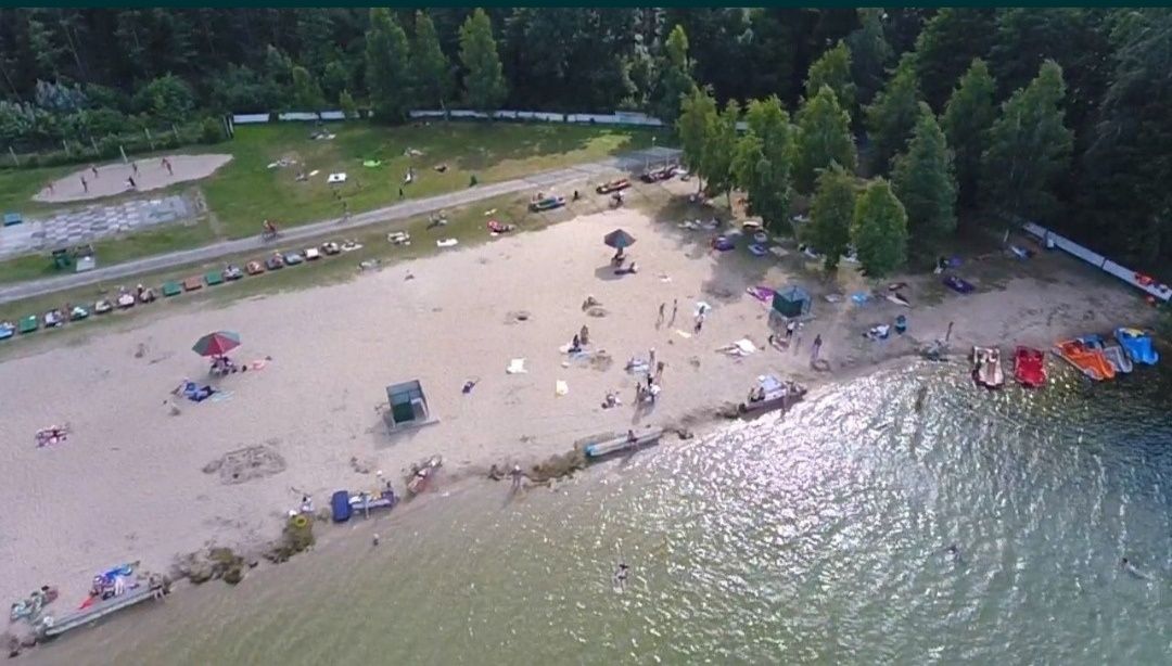 Коттедж подобово на оз. Пісочне з 27 серпня