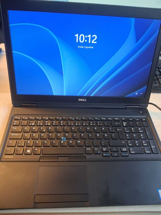 Laptop Dell Latitude 5580 15,6 Intel Core i5 8 GB / 256 GB SSD WIN 11