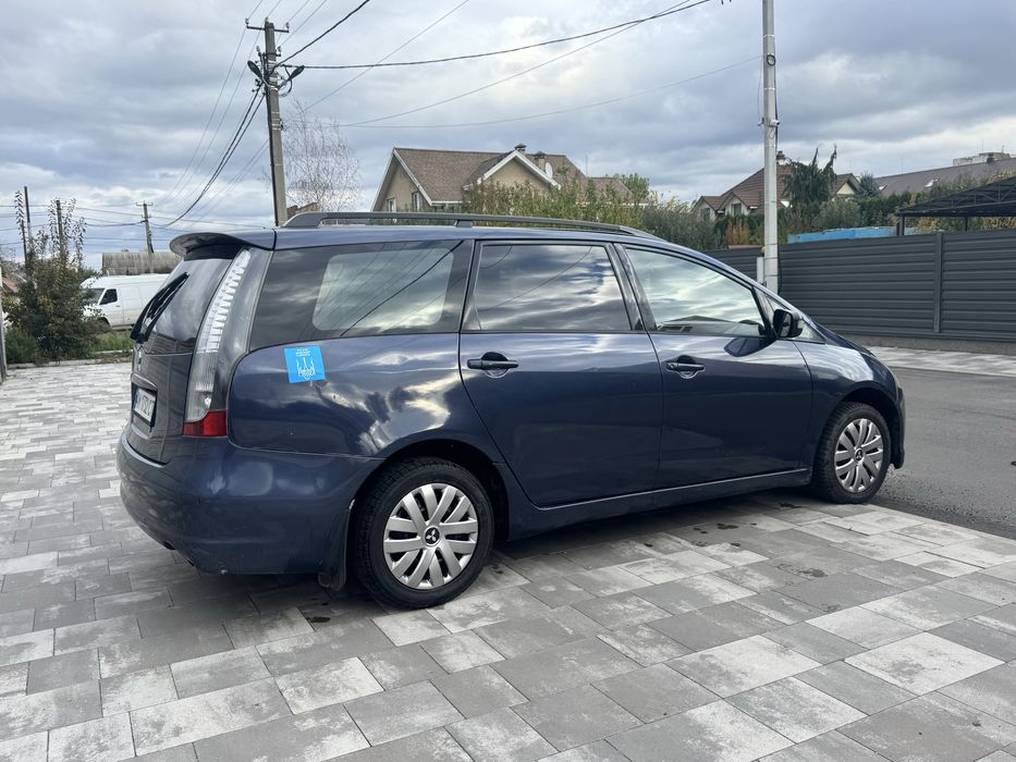 mitsubishi grandis 2004 рік