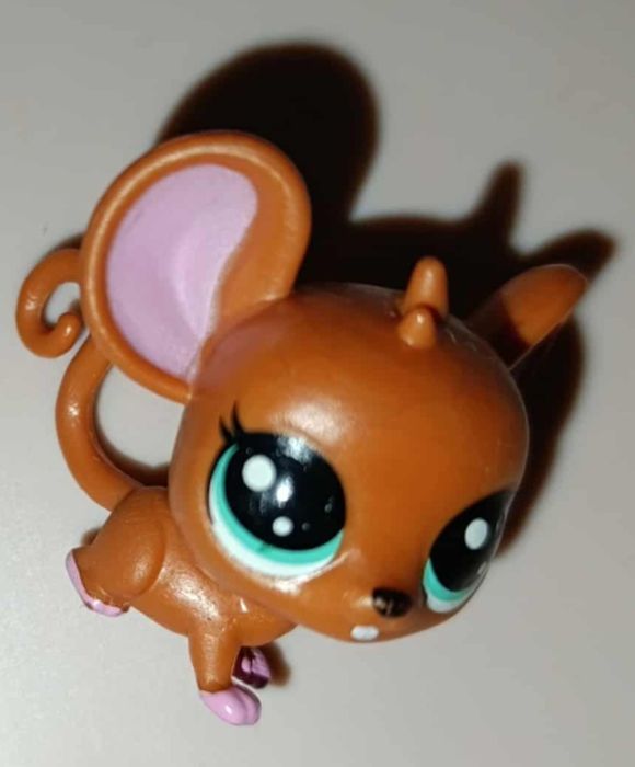 Littlest pet shop