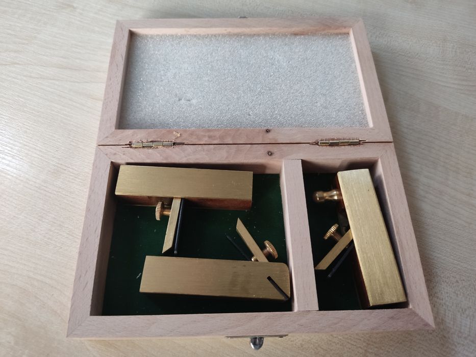 Mini strug z mosiądzu