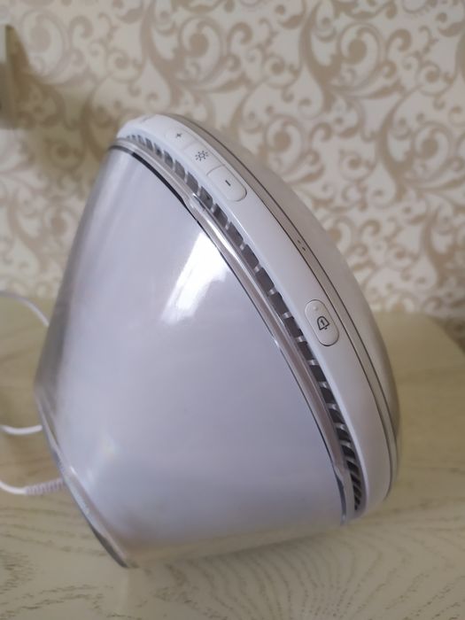 Оригінальний Світильник будильник з радіо Philips SmartSleep HF3531