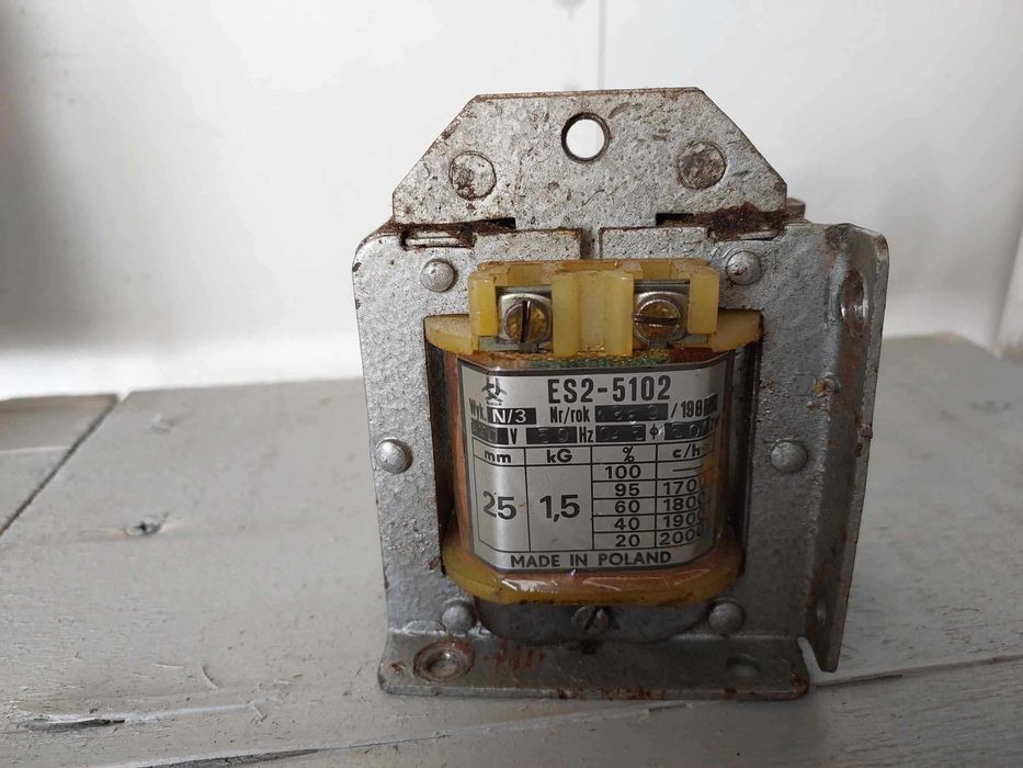 Elektromagnes ES od1,5do25Kg cewka nowe prasa osprzęt warsztat ręczne